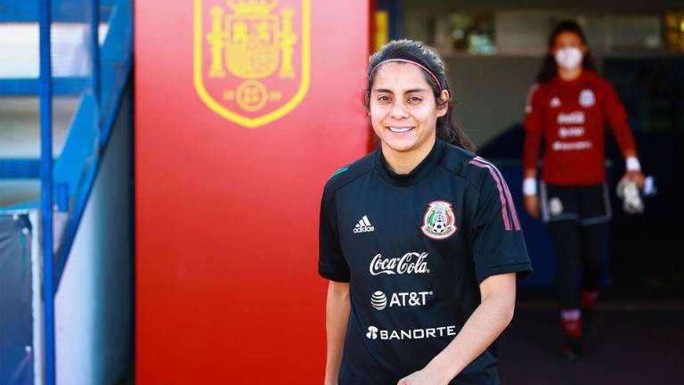 Kenti Robles cree que el Tri sigue creciendo.