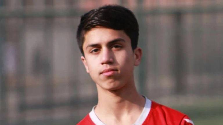Zaki Anwari fue uno de los que intentó agarrase al avión estadounidense.