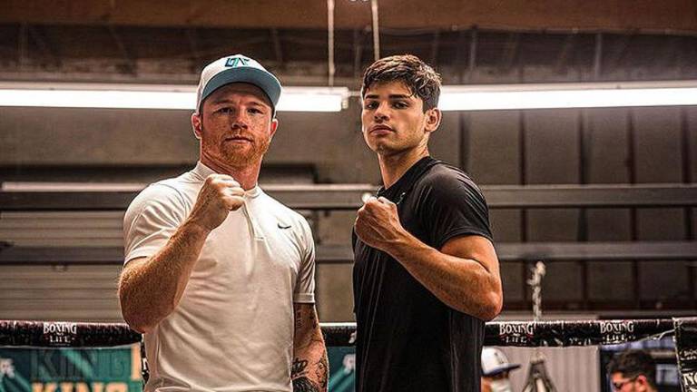 Ryan García trabaja junto al Canelo Álvarez.