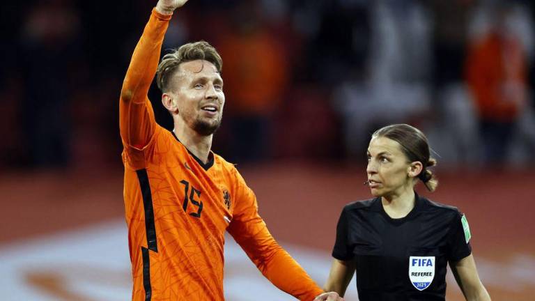 Luuk de Jong marcó uno de los goles holandeses.