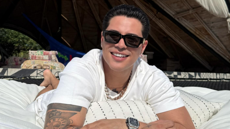 Eduin Caz confirma la recuperación de su voz.