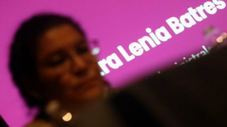 La Ministra de la Suprema Corte de Justicia de la Nación, Lenia Batres Guadarrama, abandonó una sesión al no permitírsele votar.