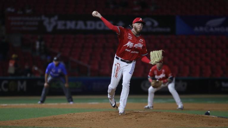 Nolan Kingham logra su segunda victoria de la temporada.