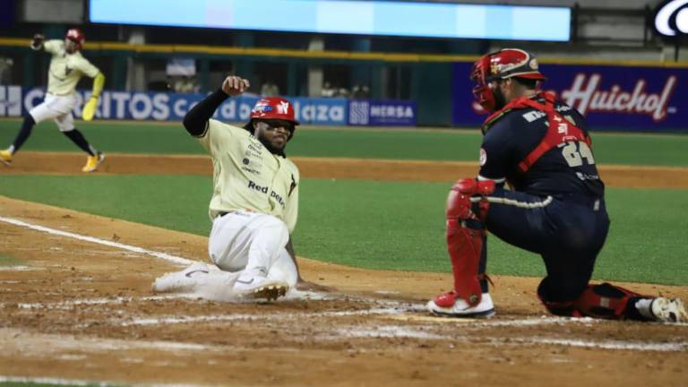 Venados de Mazatlán sacó a relucir su ofensiva ante Mexicali.