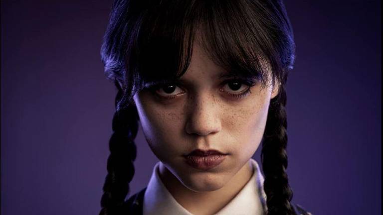 La serie protagonizada por Jenna Ortega podría cambiar a Prime Video tras su primera temporada.