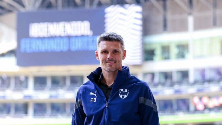 Fernando Ortiz ya es, oficialmente, el nuevo director técnico de Rayados del Monterrey para el Apertura 2023.
