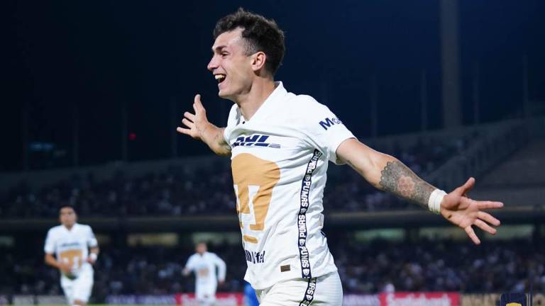 Juan Ignacio Dinenno guió el triunfo de los Pumas.
