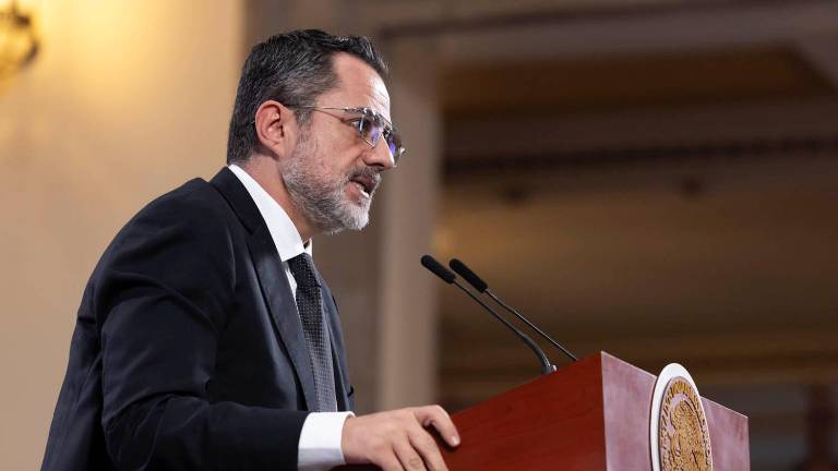 Según Escalante Ruiz, recibieron llamadas de cuatro integrantes del “movimiento”, cada uno de ellos de mayor nivel jerárquico que el anterior.