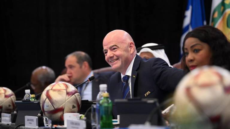 Gianni Infantino informa las modificaciones del Mundial de Clubes.
