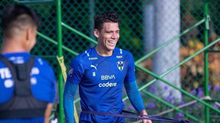 Héctor Moreno reafirma su papel como uno de los pilares defensivos del equipo desde su llegada.