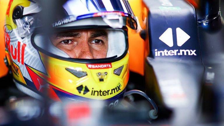 Sergio “Checo” Pérez es penalizado en Monza.