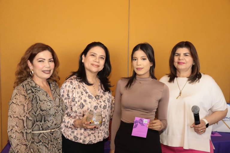 Reconocen a mujeres de Datemex Culiacán con motivo del Día de la Mujer