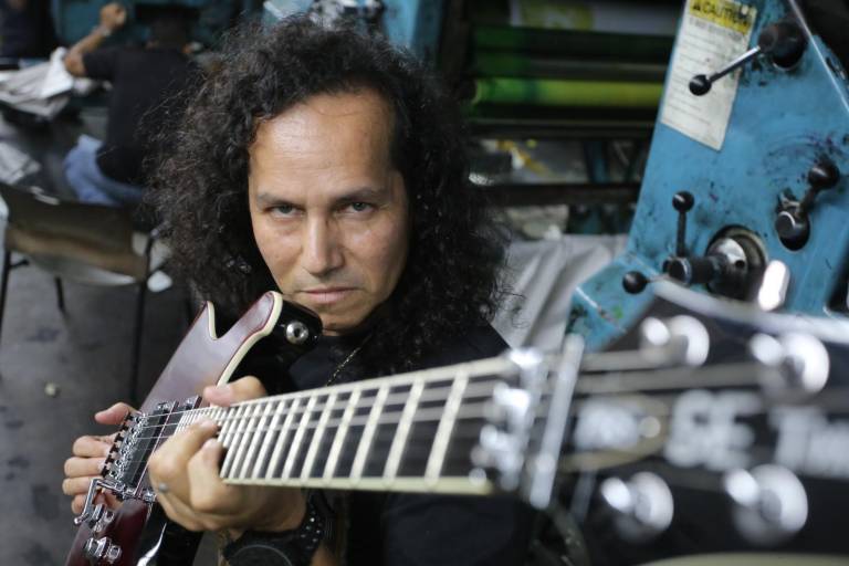 Ángel Barrón lanza ‘Pasión y Vida’, con su amor por la música