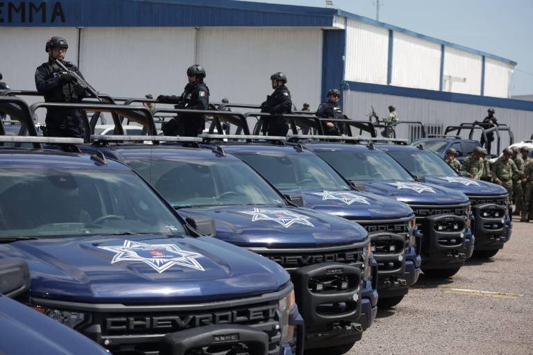 Sinaloa recibe de Gobierno federal 100 patrullas para la Policía Estatal