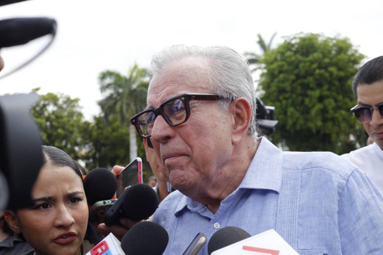 Seguimos insistiendo en lograr la paz, dice Rocha Moya tras 10 meses de pugna del crimen organizado