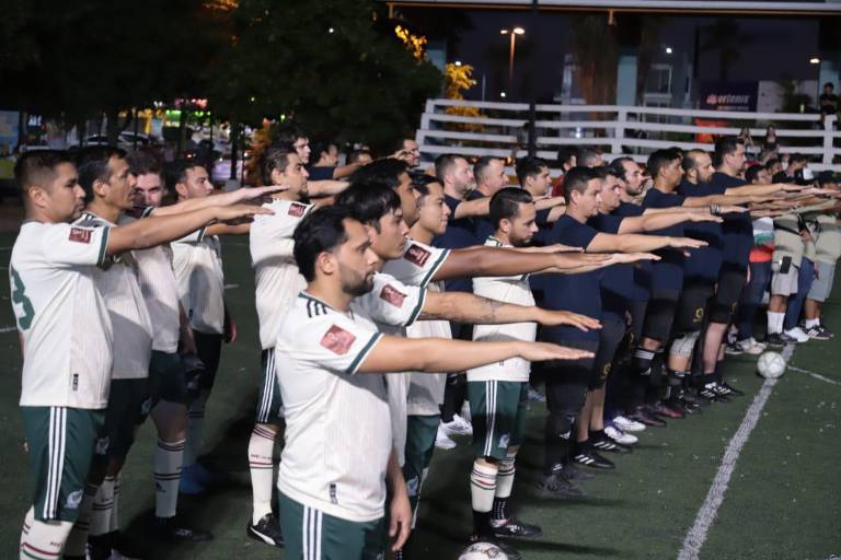 Ponen a rodar el balón en el Cuarto Torneo de futbol Colegio Abogados Genaro Estrada A.C.