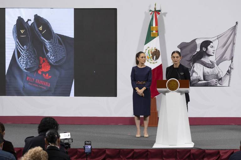 Sheinbaum alista nueva ley para proteger a artesanos tras plagio de calzado de Oaxaca por Adidas