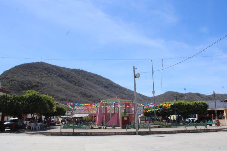 Cancela segundo grupo ‘Enamórate de Sinaloa’ su visita a Chametla