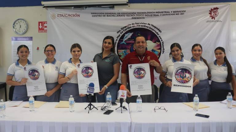 Alumnas del CBTIS 51 presentan el Cuarto Simposio de Servicios de Hospedaje, Gran Acuario Mar de Cortés: “Un atractivo Innovador para Mazatlán”, el cual se realizará este 14 y 15 de junio.