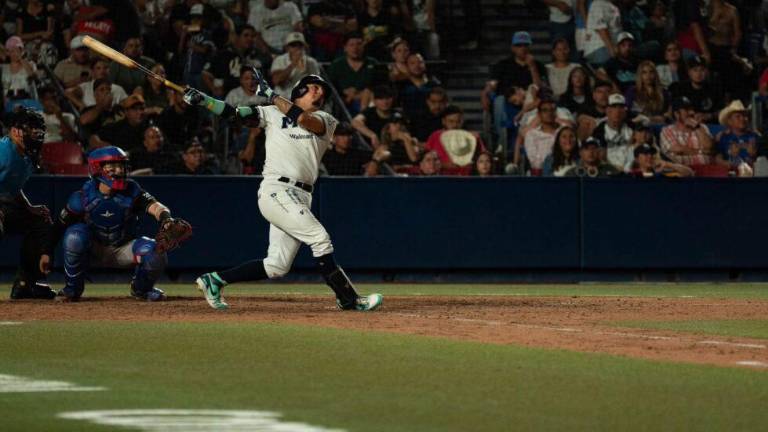 Ramiro Peña conectó jonrón en su último juego de postemporada de la campaña 2025 de la Liga Mexicana de Beisbol