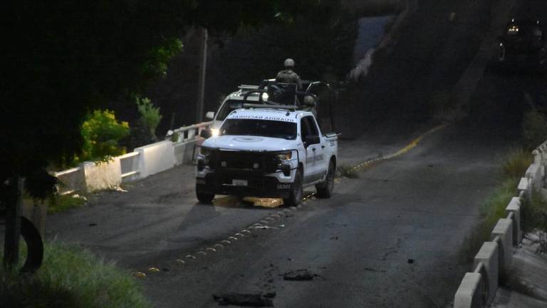 Elementos de la Guardia Nacional participando en un operativo en Culiacán.