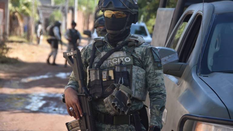 El Ejército realizó un operativo en ‘El 12’, poblado que pertenece a la sindicatura de Sanalona y se encuentra de camino a la entrada principal oriente de Culiacán desde la zona serrana.