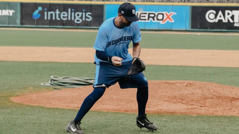 Algodoneros de Guasave trabajó con intensidad tras sus dos juegos del pasado fin de semana.