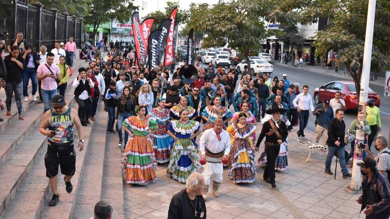 La música invade las calles del Centro.