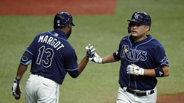 Yoshi Tsutsugo destrabó el encuentro para los Rays ante los Yanquis.