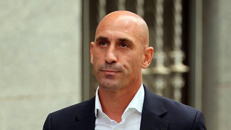 Luis Rubiales no podrá ejercer ningún cargo o tener actividad alguna relacionada al futbol.