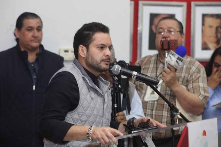 ‘El Químico’ reconoce amistad con Juan José Arellano, empresario que busca sacarle otros $111 millones a Mazatlán