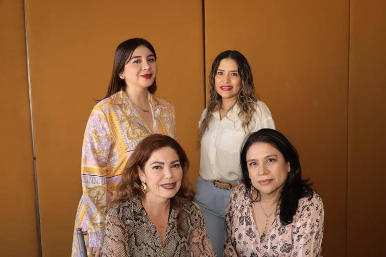 Reconocen a mujeres de Datemex Culiacán con motivo del Día de la Mujer