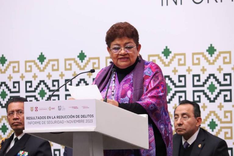 Acusan a fiscal Ernestina Godoy de plagio; la UNAM está obligada a revisar el caso