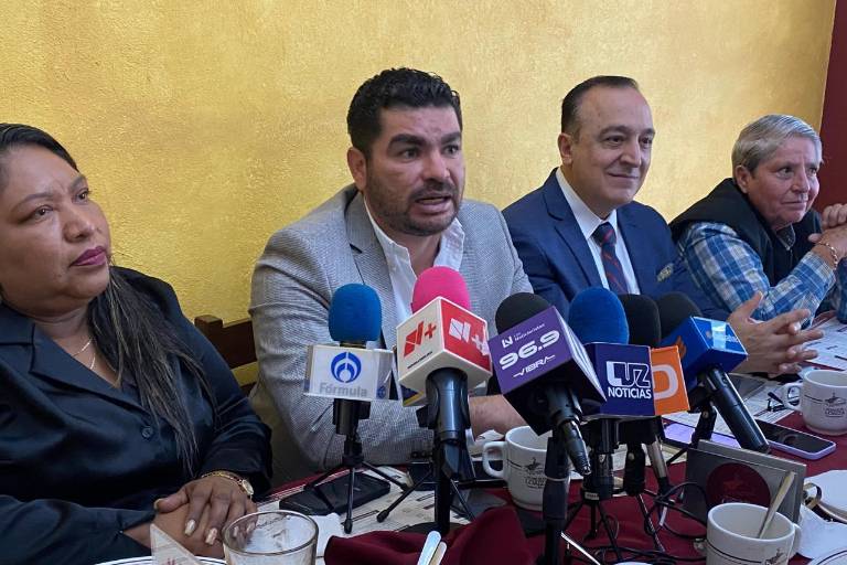 Diputado del Partido Verde sugiere tipificar los ponchallantas y machetes como armas en Sinaloa