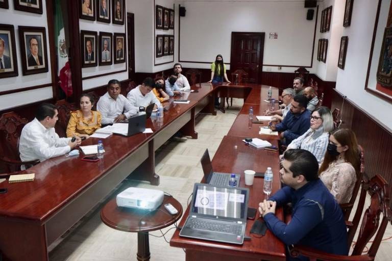 Se reúne Alcalde de Culiacán con organismos para analizar movilidad del centro
