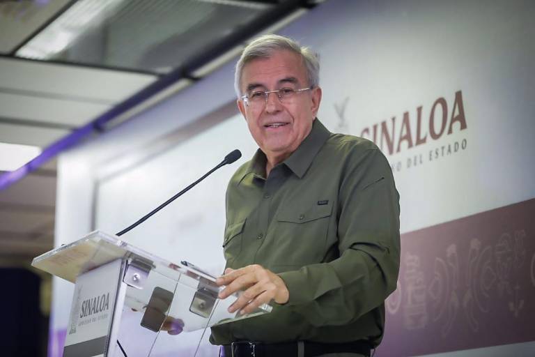 Afirma Rocha Moya que solo saludó ‘por cortesía’ a ex gobernadores priistas reunidos con Adán Augusto
