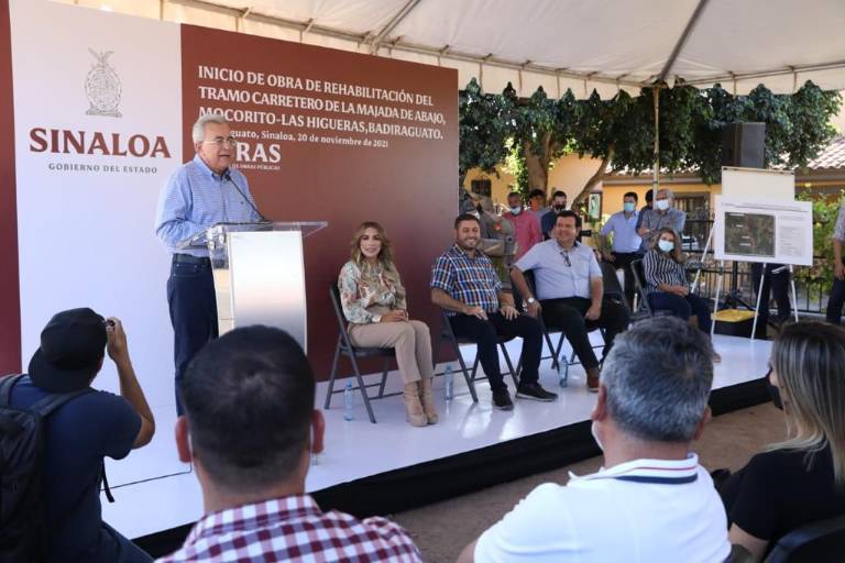 Gobierno del Estado inicia rehabilitación de carretera en Badiraguato