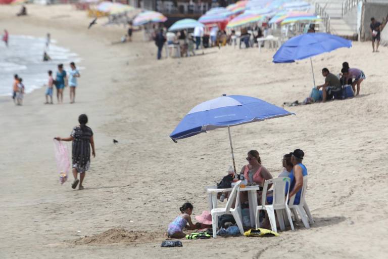 Reducen tarifas de verano en Mazatlán ante baja afluencia turística