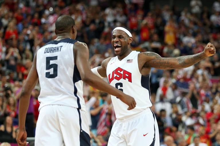 LeBron James, decidido a disputar los Juegos Olímpicos con Curry, Durant y Tatum