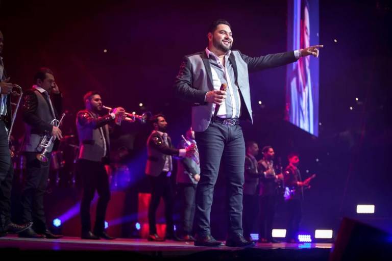 Banda MS prepara duetos con Carín León y Santa Fe Clan