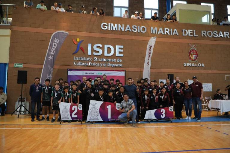 Gana Guasave cinco categorías en voleibol de sala