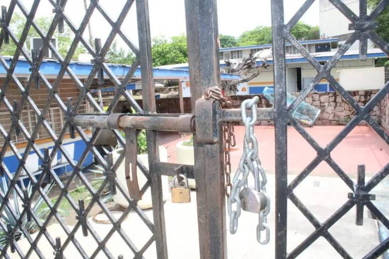 Violencia en Sinaloa deja rezago escolar: se perdió un mes el ciclo pasado