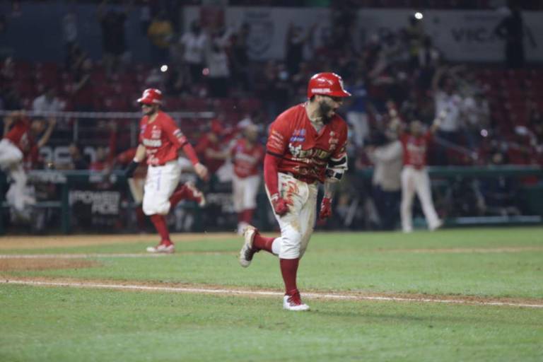 Venados gana el primero a Charros