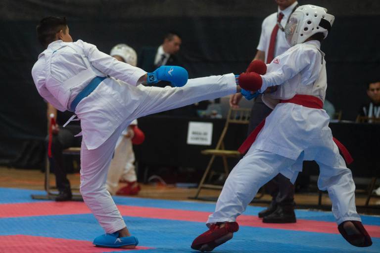 Culiacán domina el estatal de karate-do con cinco oros