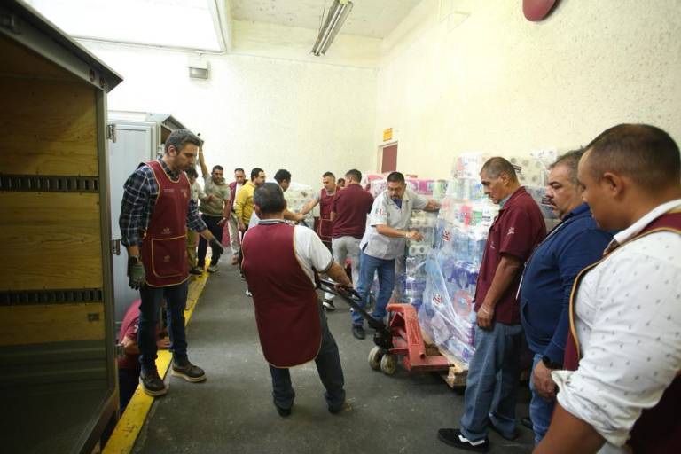 Intensifica Issste apoyo con 10 toneladas de víveres para Acapulco