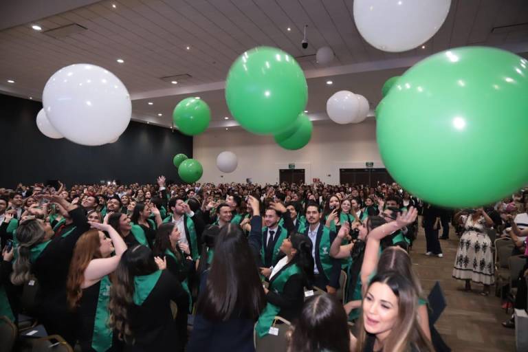 Tecmilenio Mazatlán despide con orgullo a sus egresados 2025