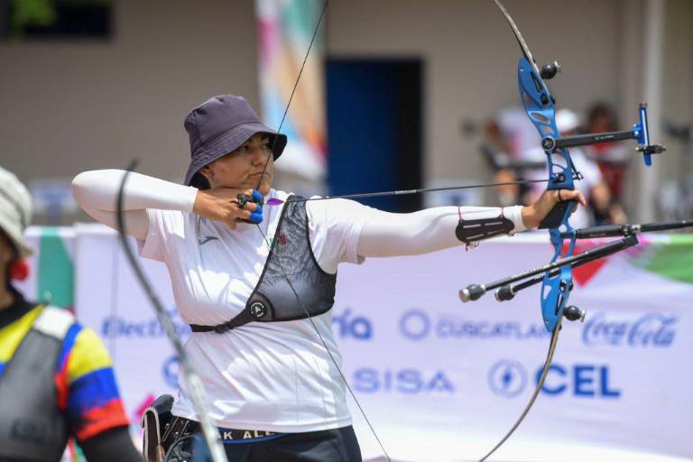 México suma dos medallas más en tiro con arco