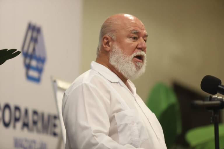 Mazatlán tiene remedio de que no le pase lo mismo que a Culiacán en inseguridad: Manuel Clouthier