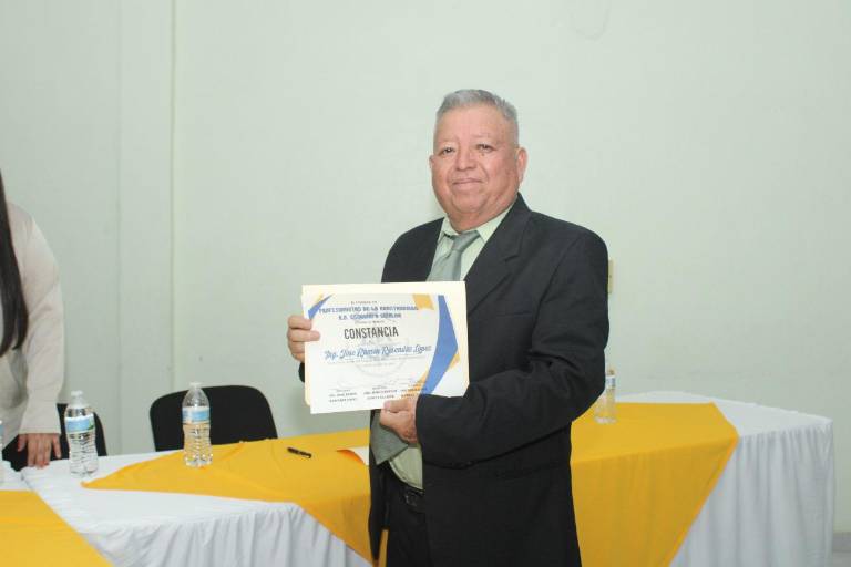 Integran en Escuinapa el Colegio de Profesionistas de la Construcción