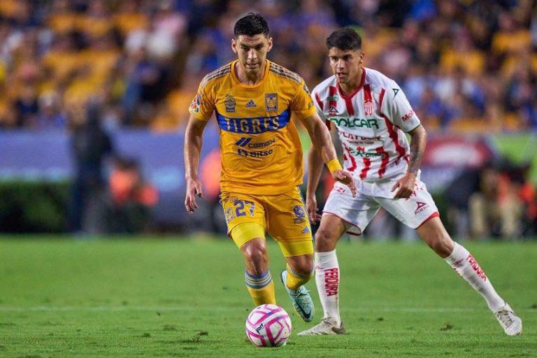 Pide Jesús Angulo reducción de extranjeros en la Liga MX